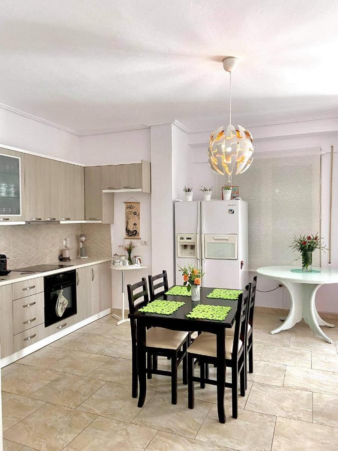 Iraa'S Apartment Saranda Kültér fotó